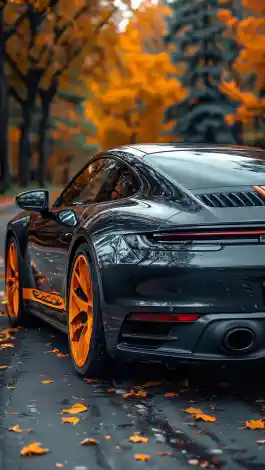 Выразительная текстура древесины и массивные пропорции делают его самостоятельным акцентом в зо